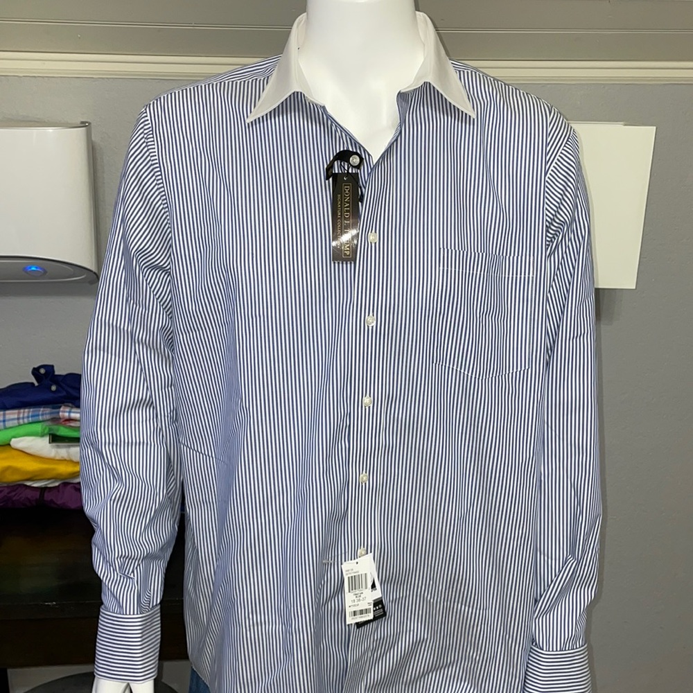 BNWT Donald Trump Signature Shirt Series